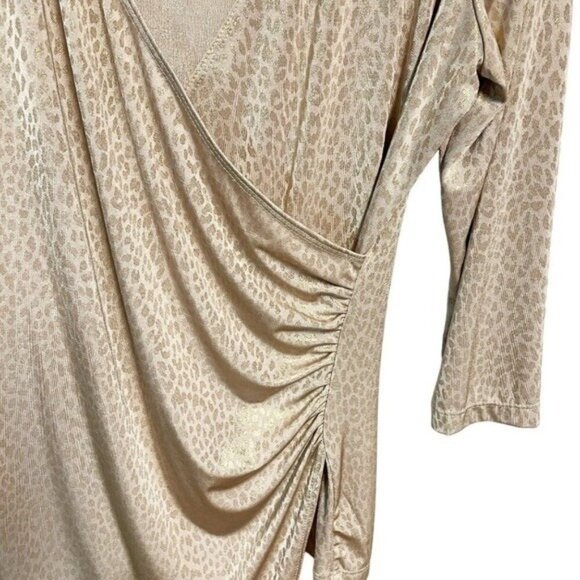 Chico's Travelers Ruched Faux Wrap‎ Super-soft Animal Print Neutral Top 0 Small - Picture 4 of 7